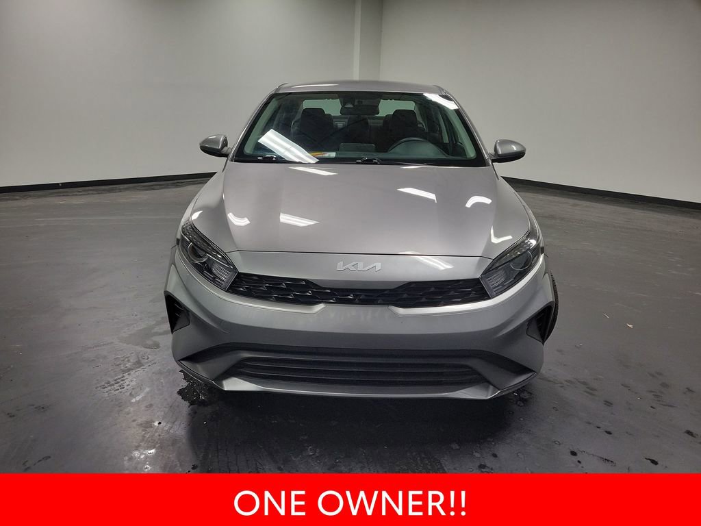Used 2023 Kia Forte LXS image 3
