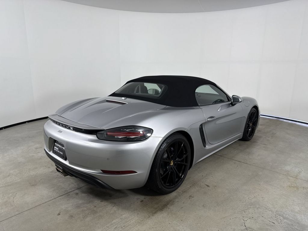 Certified 2023 Porsche 718 Boxster w/ Sport Chrono Package RWD image 7