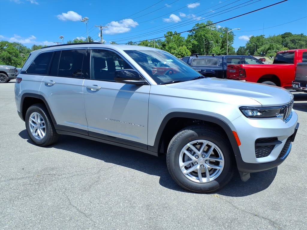 New 2026 Jeep Grand Cherokee Laredo X AWD/4WD video 2