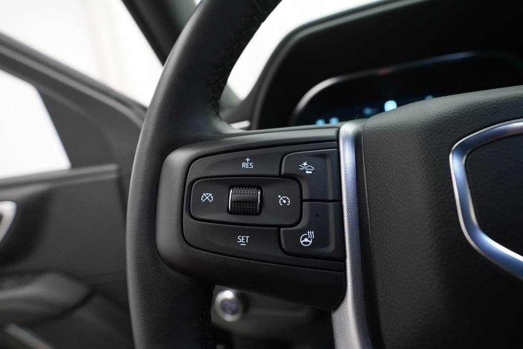 Used 2024 GMC Yukon SLT w/ SLT Luxury Package AWD/4WD image 19