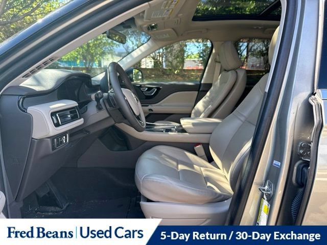 Certified 2023 Lincoln Aviator AWD w/ Premium Package image 13