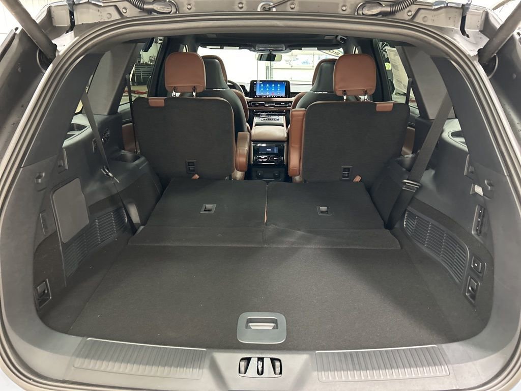 New 2026 Lincoln Aviator Reserve image 32