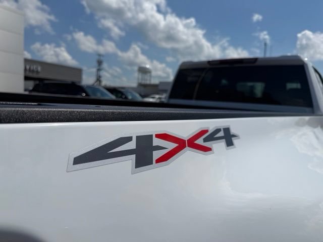 Used 2025 Chevrolet Silverado 3500 W/T AWD/4WD image 12