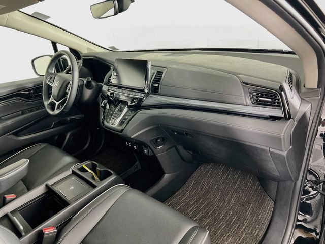 Certified 2026 Honda Odyssey Elite image 32