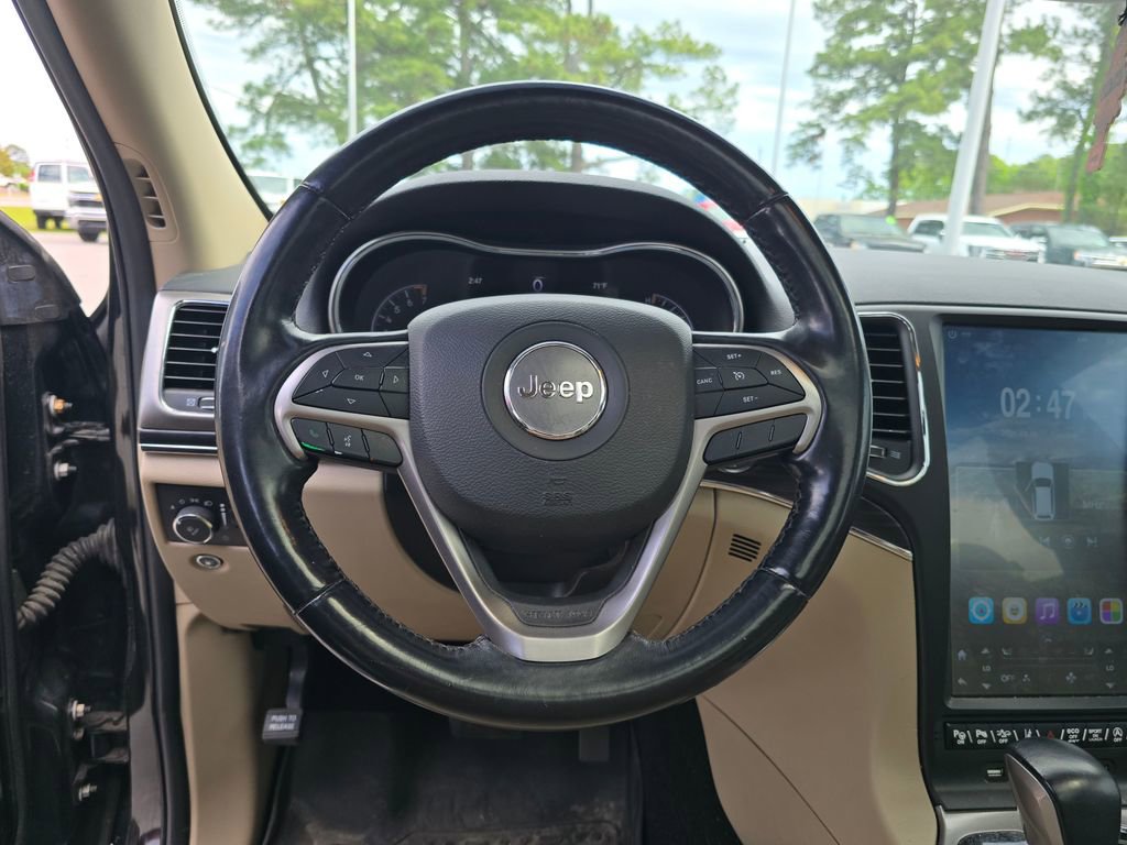 Used 2021 Jeep Grand Cherokee Limited w/ Luxury Group II AWD/4WD image 15