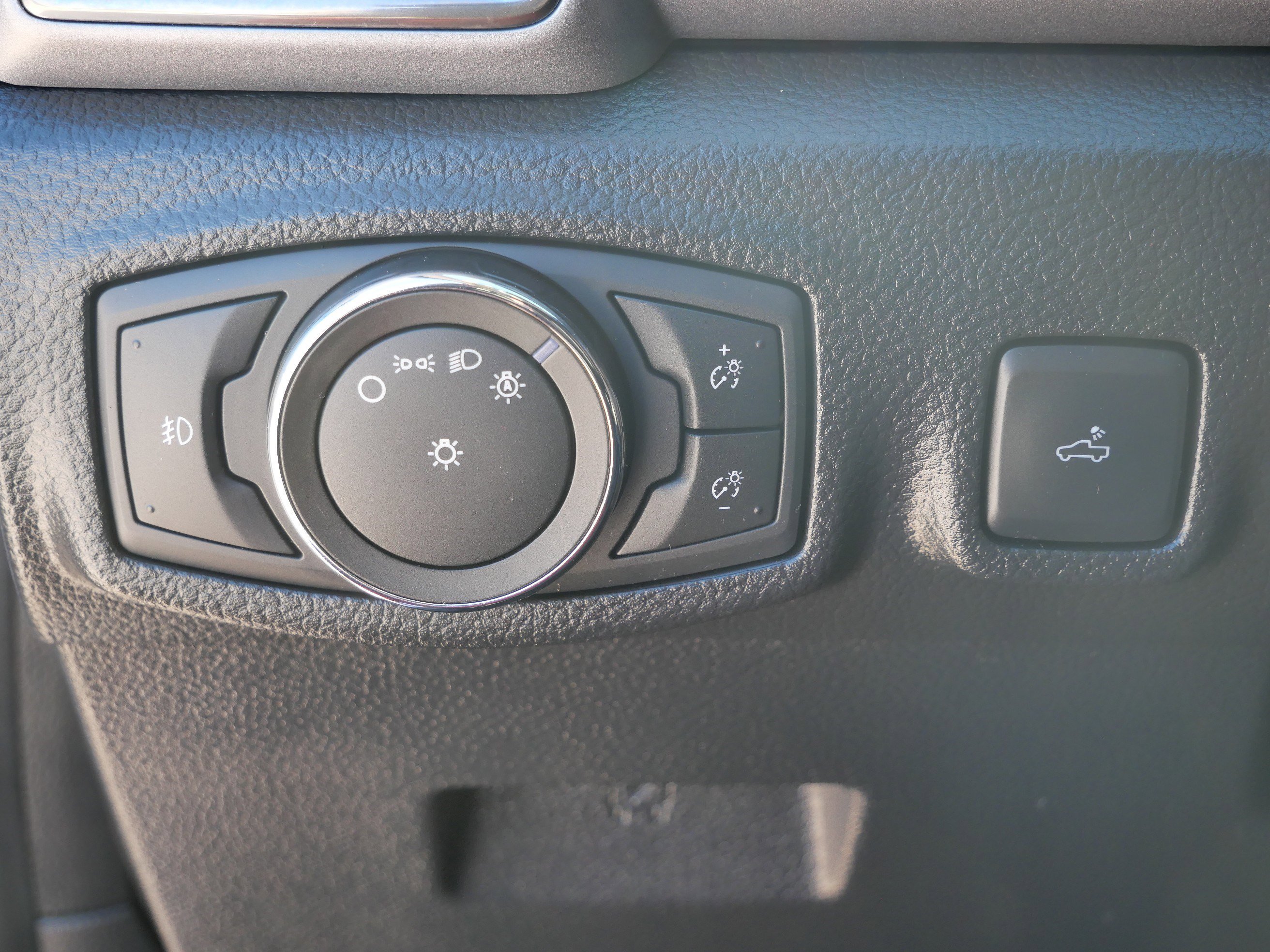 Used 2022 Ford Ranger XLT w/ Equipment Group 301A Mid image 21