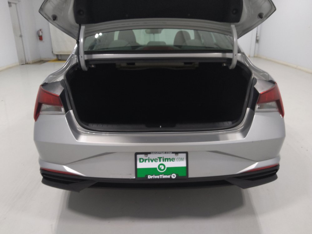 Used 2022 Hyundai Elantra SEL FWD image 29