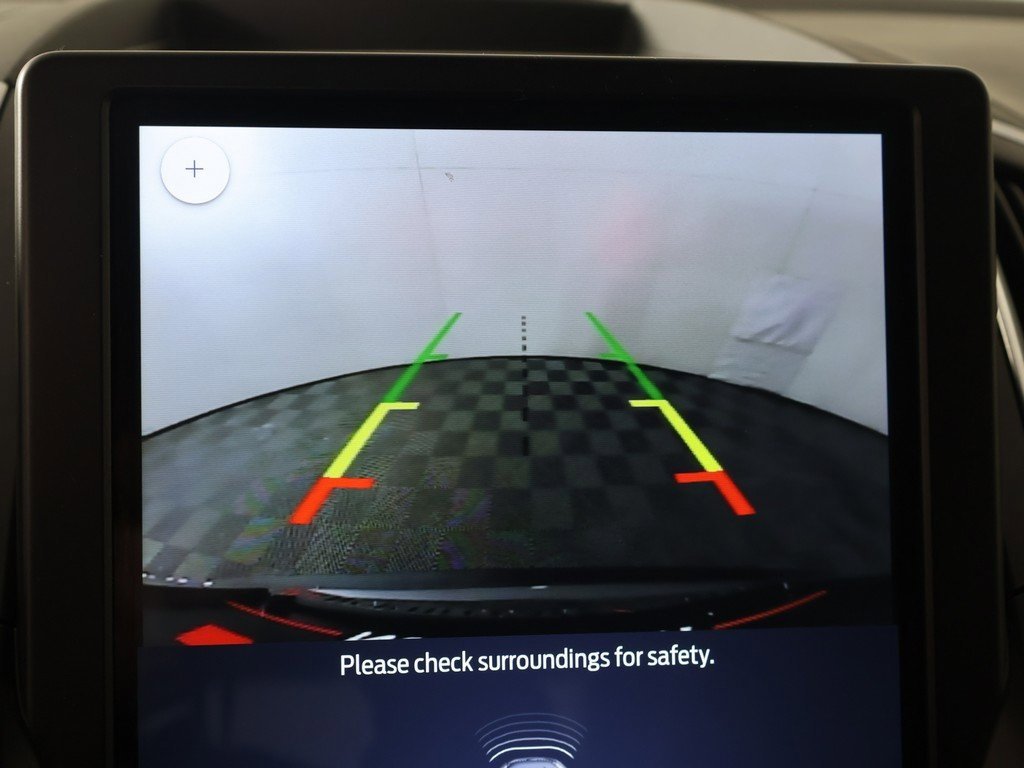 Used 2024 Ford Edge Titanium image 43