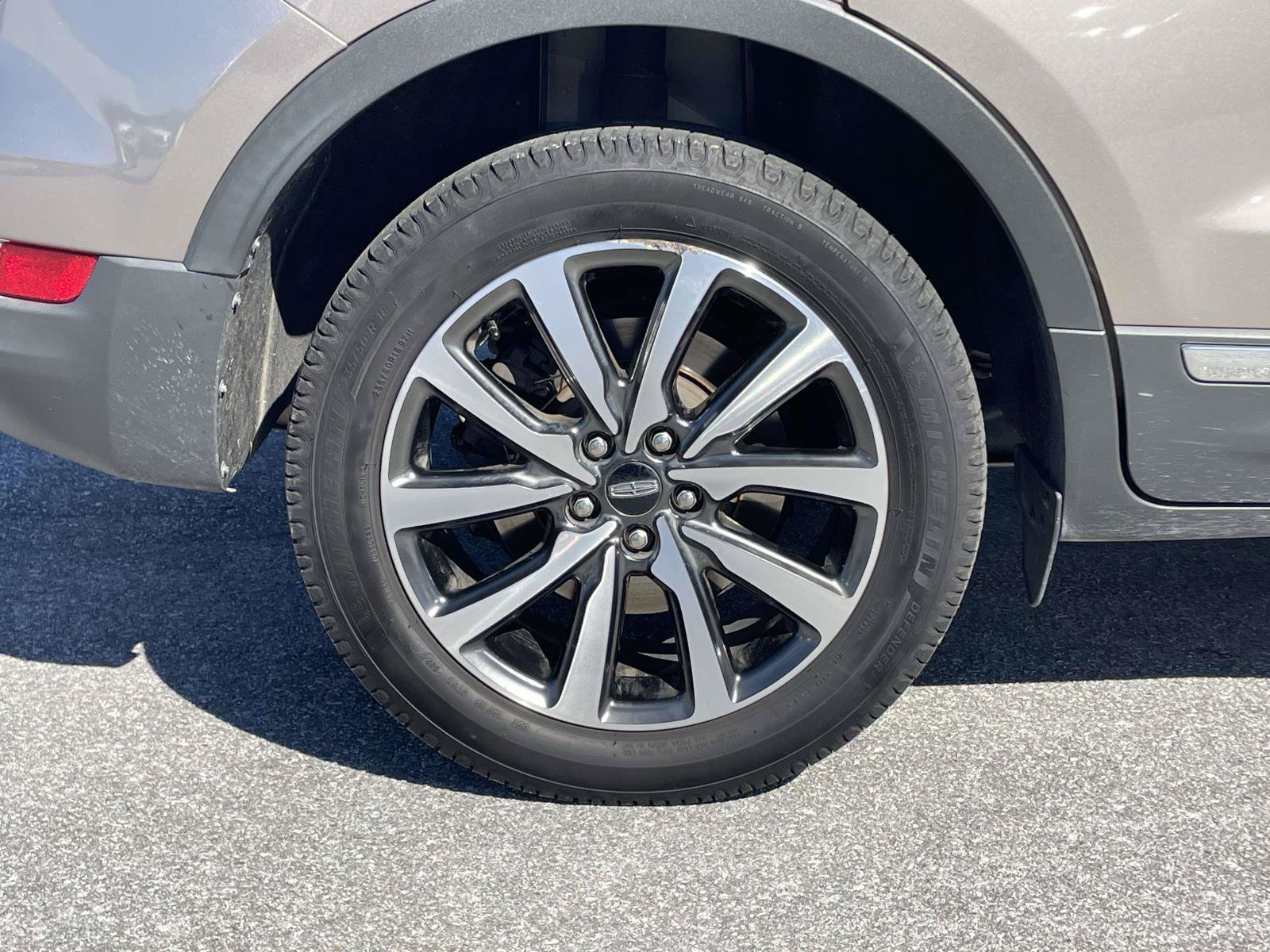 Used 2019 Lincoln MKC Reserve AWD/4WD image 30