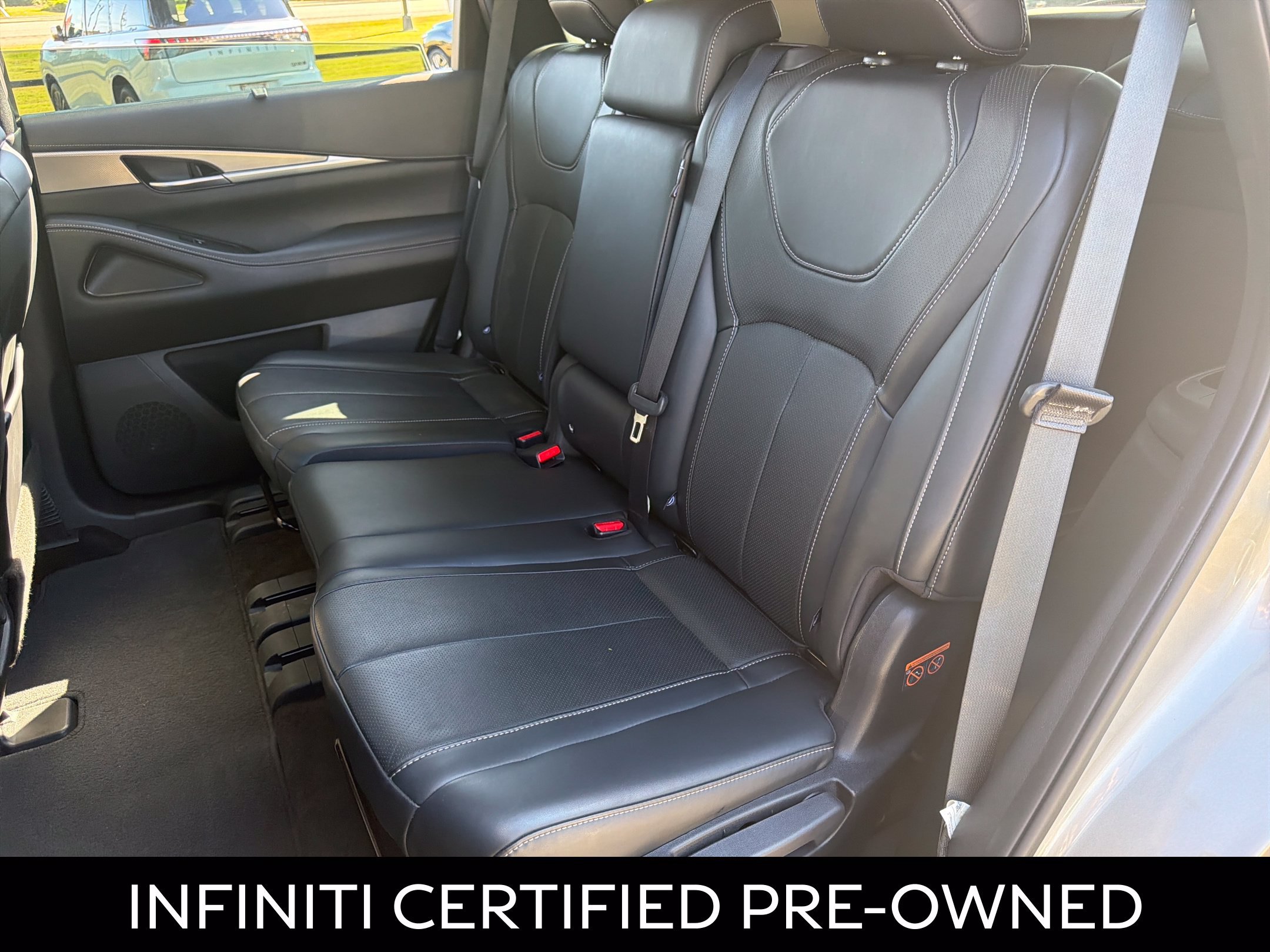 Certified 2023 INFINITI QX60 Luxe w/ Cargo Package AWD/4WD image 30