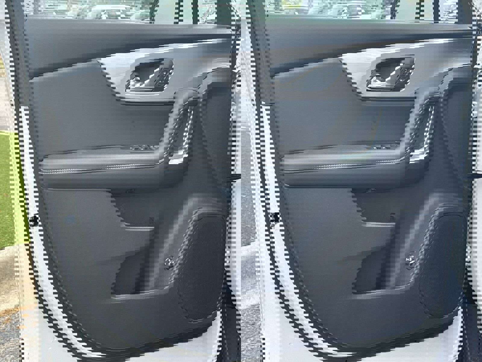 Used 2024 Chevrolet Blazer LT w/ Convenience Package image 14