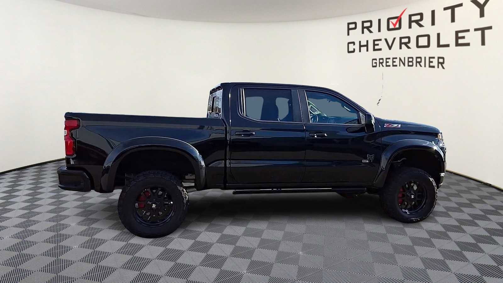 Used 2020 Chevrolet Silverado 1500 RST image 9