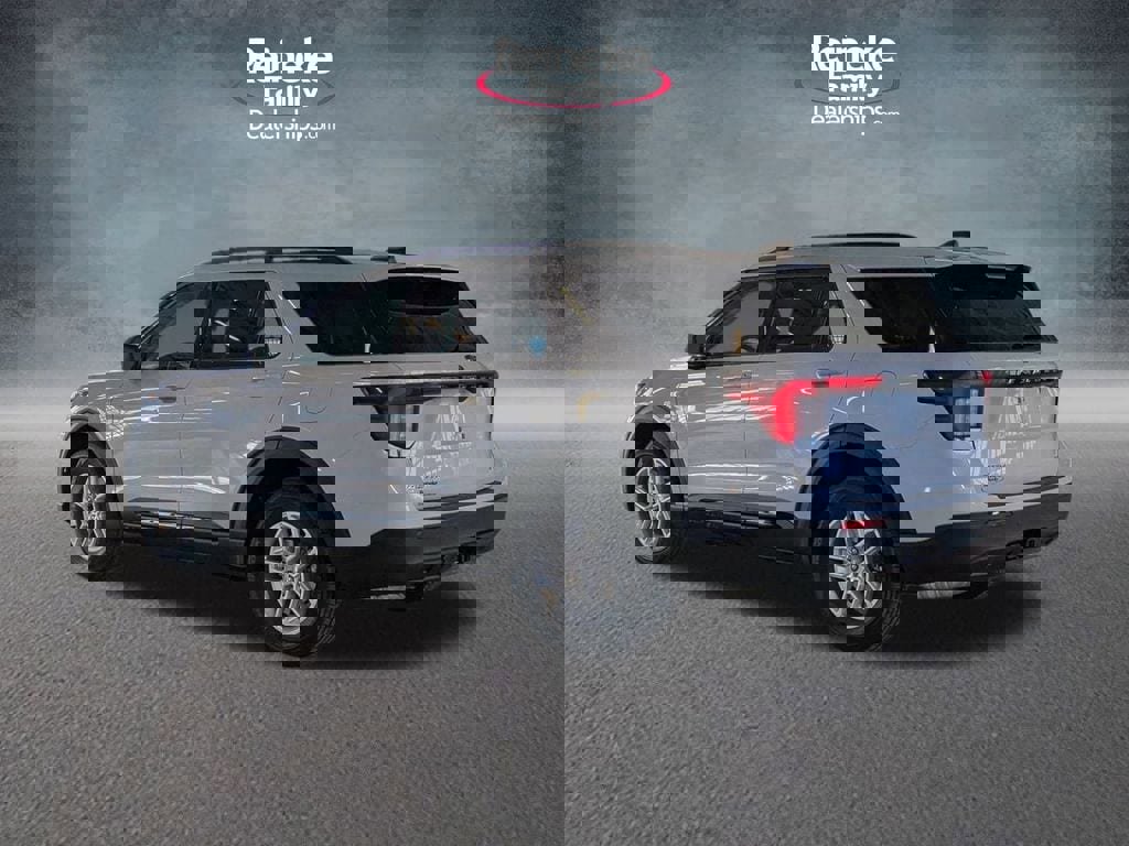 New 2026 Ford Explorer Active image 8