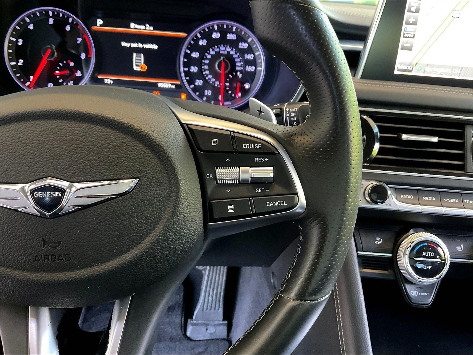 Used 2020 Genesis G70 2.0T w/ Elite Package RWD image 12