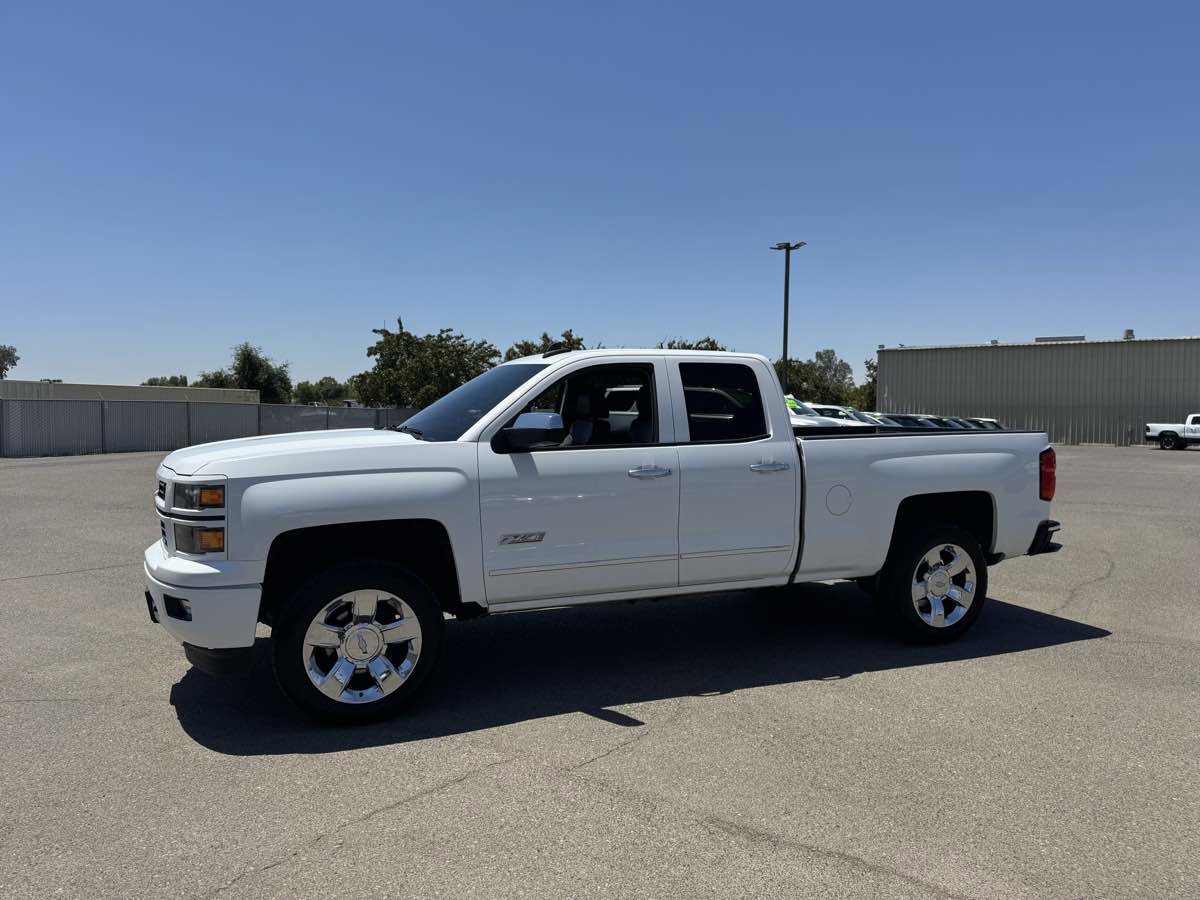 Used 2015 Chevrolet Silverado 1500 LT w/ Custom Sport Edition image 6