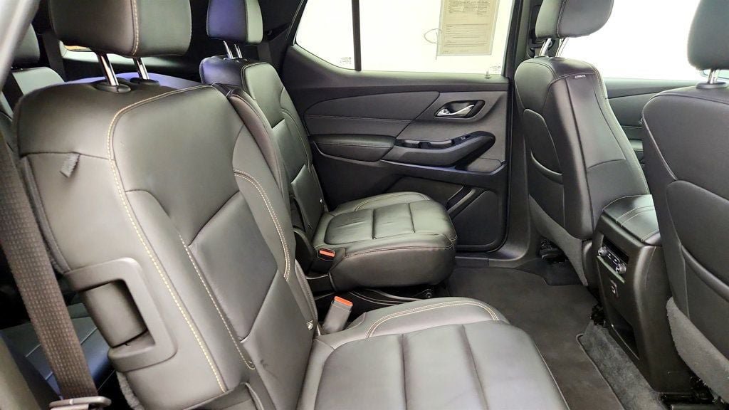 Used 2023 Chevrolet Traverse LT AWD/4WD image 22