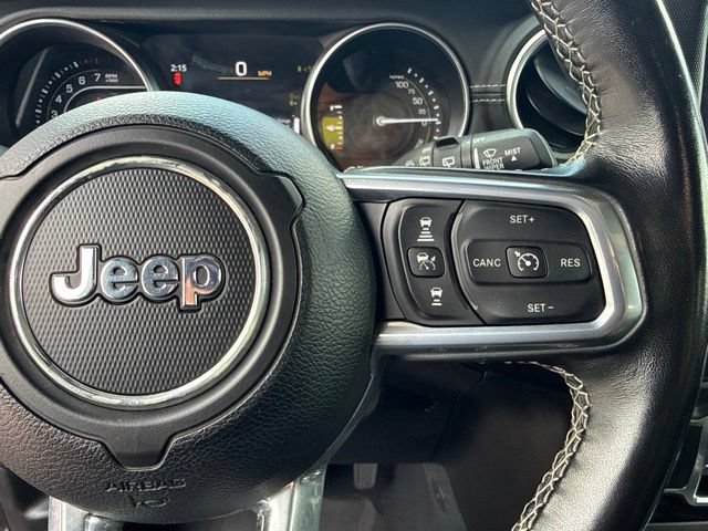 Used 2022 Jeep Wrangler Unlimited Sahara w/ Cold Weather Group AWD/4WD image 39