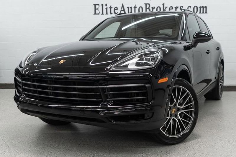 Used 2023 Porsche Cayenne Platinum Edition image 56