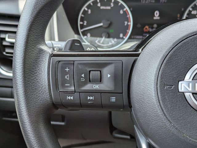 Used 2023 Nissan Rogue SV FWD image 26