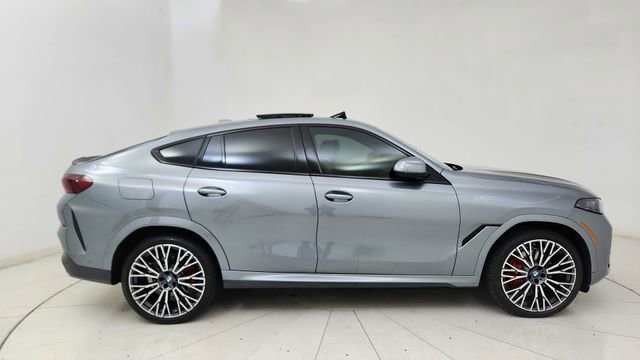 Used 2026 BMW X6 xDrive40i w/ Climate Comfort Package image 6