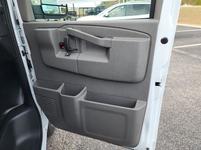 New 2025 Chevrolet Express 2500 w/ Driver Convenience Package image 10