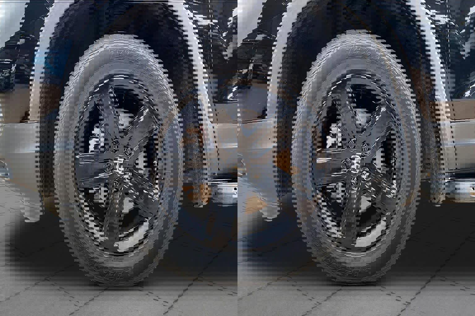 Used 2021 Honda Ridgeline Black Edition image 11