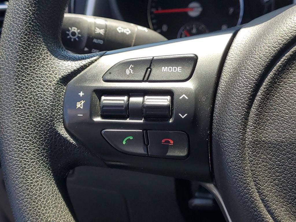 Used 2016 Kia Sorento AWD image 8