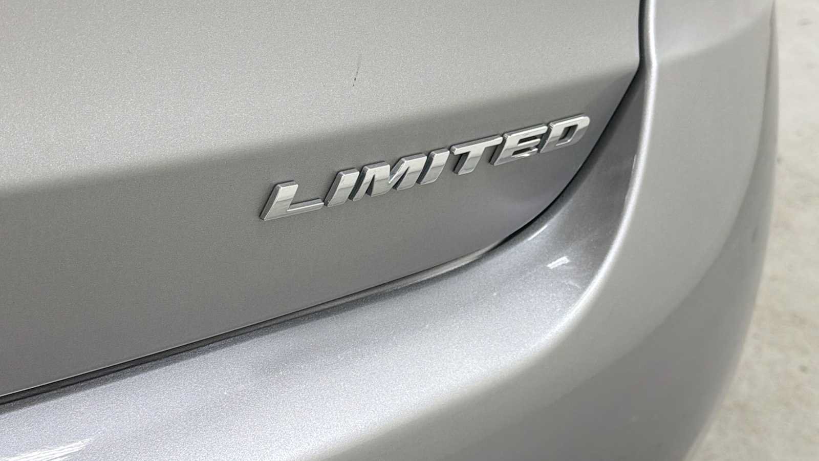 Used 2016 Dodge Dart Limited FWD image 29