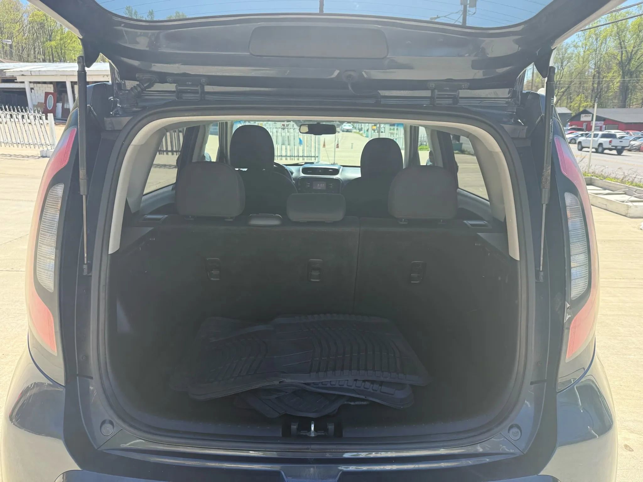 Used 2014 Kia Soul ! image 11