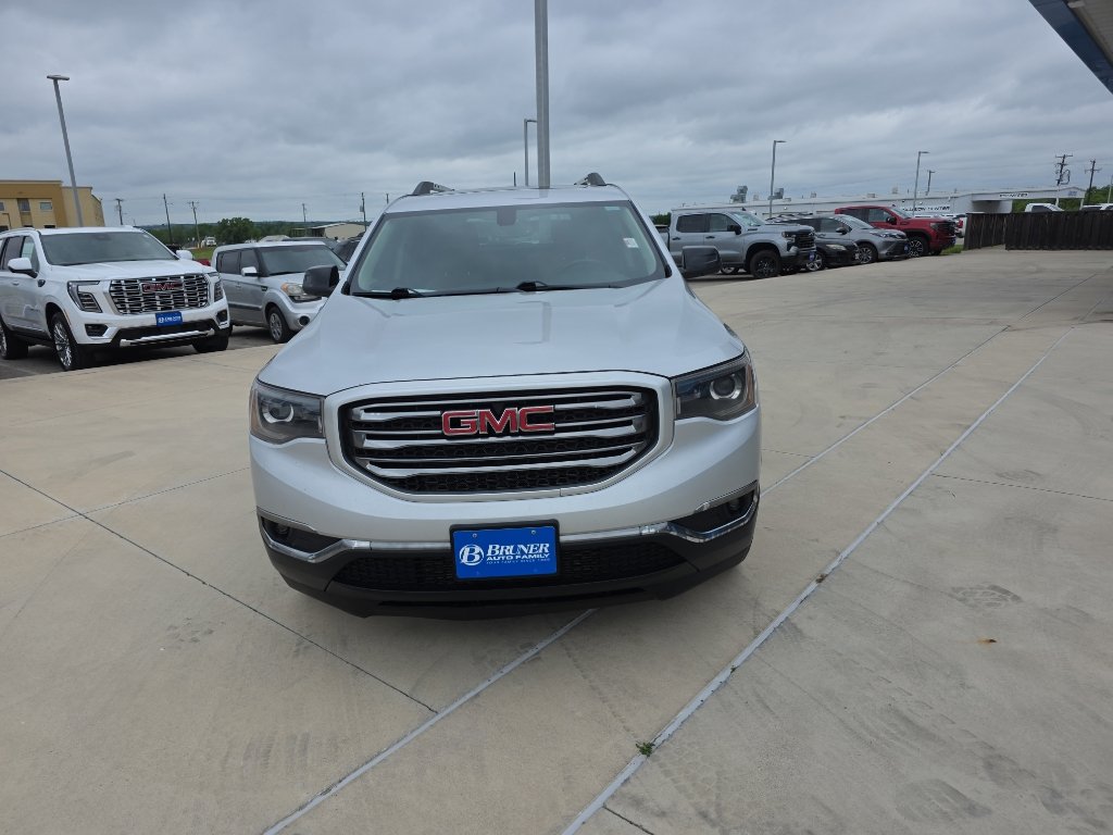 Used 2019 GMC Acadia SLT AWD/4WD image 2