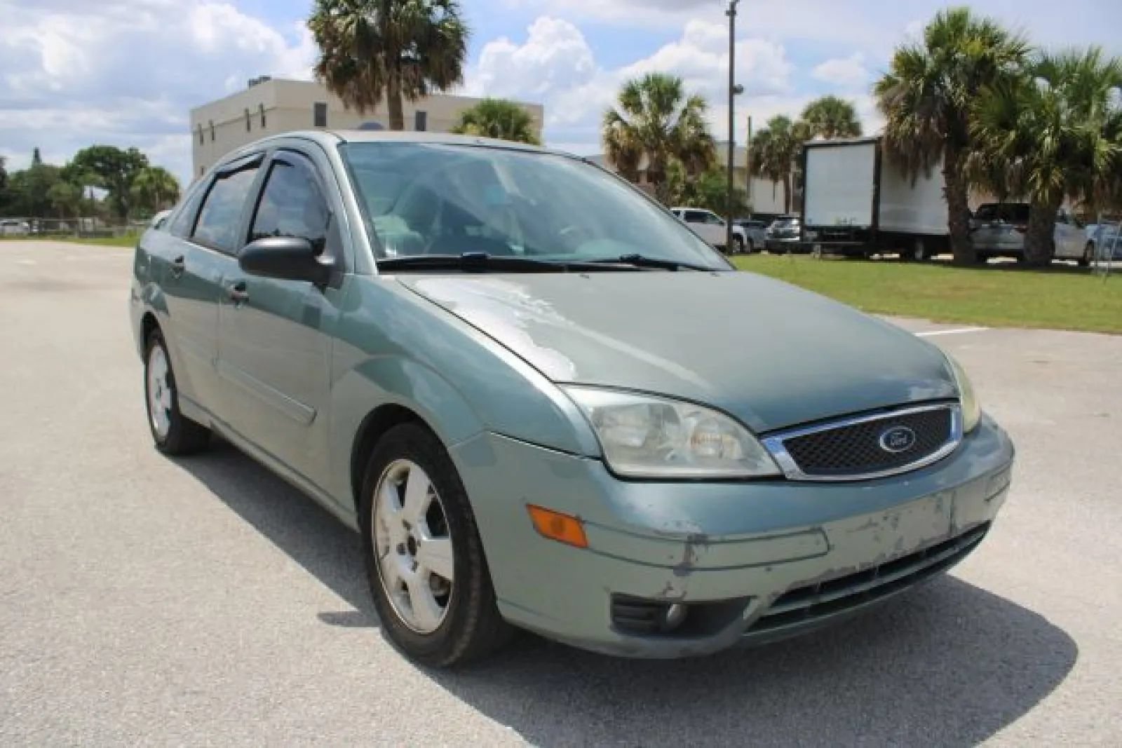 Used 2005 Ford Focus S FWD image 16