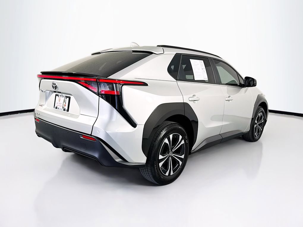 Used 2024 Toyota bZ4X XLE image 10