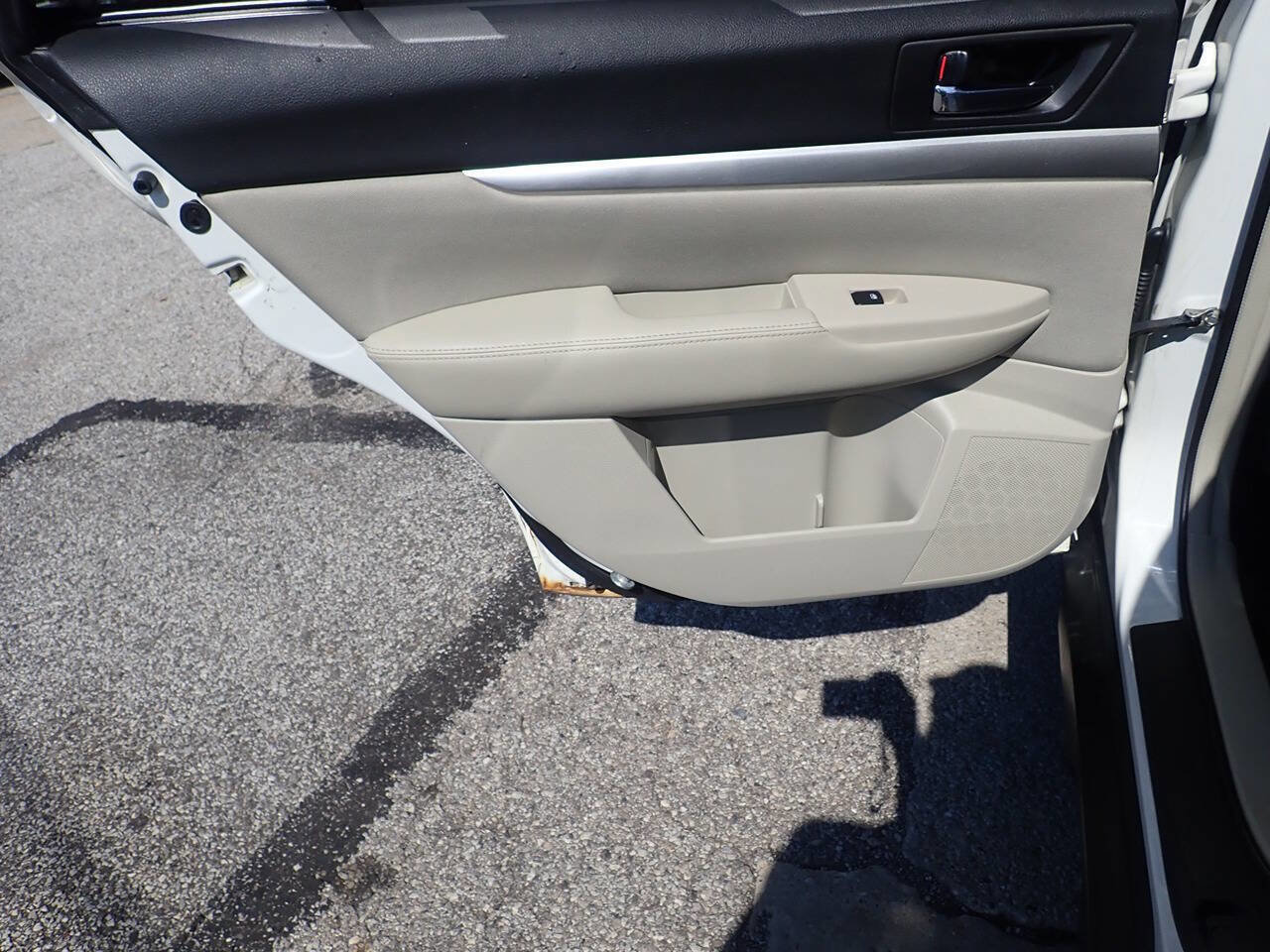 Used 2013 Subaru Outback 2.5i Premium w/ Popular Pkg 1B image 15