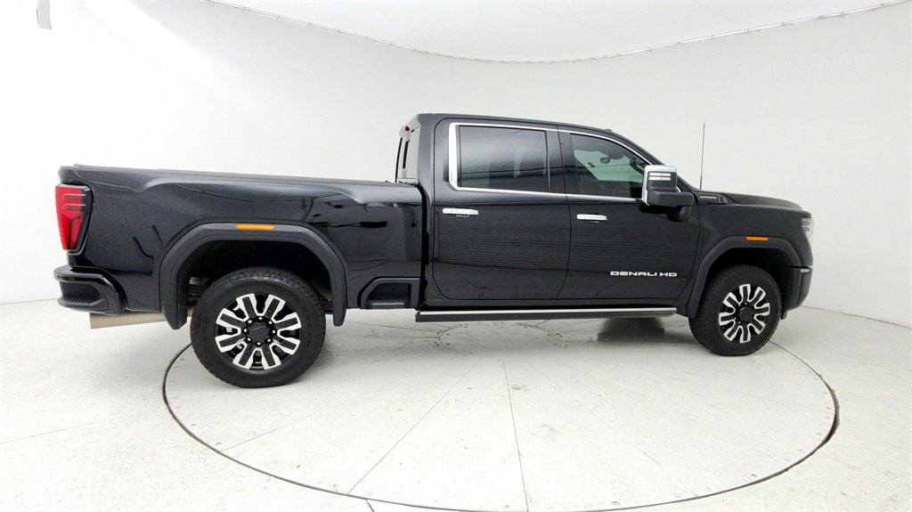 Used 2025 GMC Sierra 2500 Denali Ultimate image 7