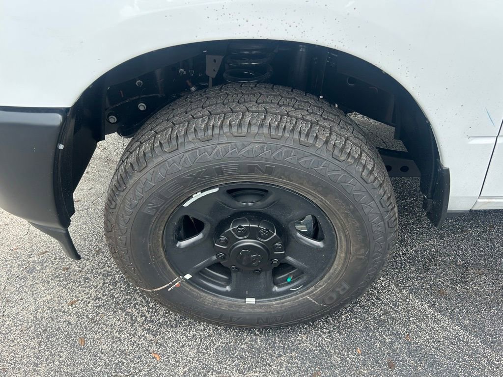 New 2025 RAM 3500 Tradesman image 33