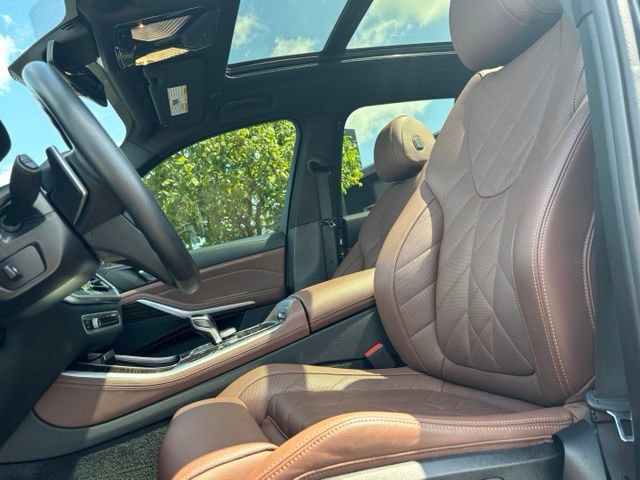 Used 2023 BMW X5 xDrive45e AWD/4WD image 30