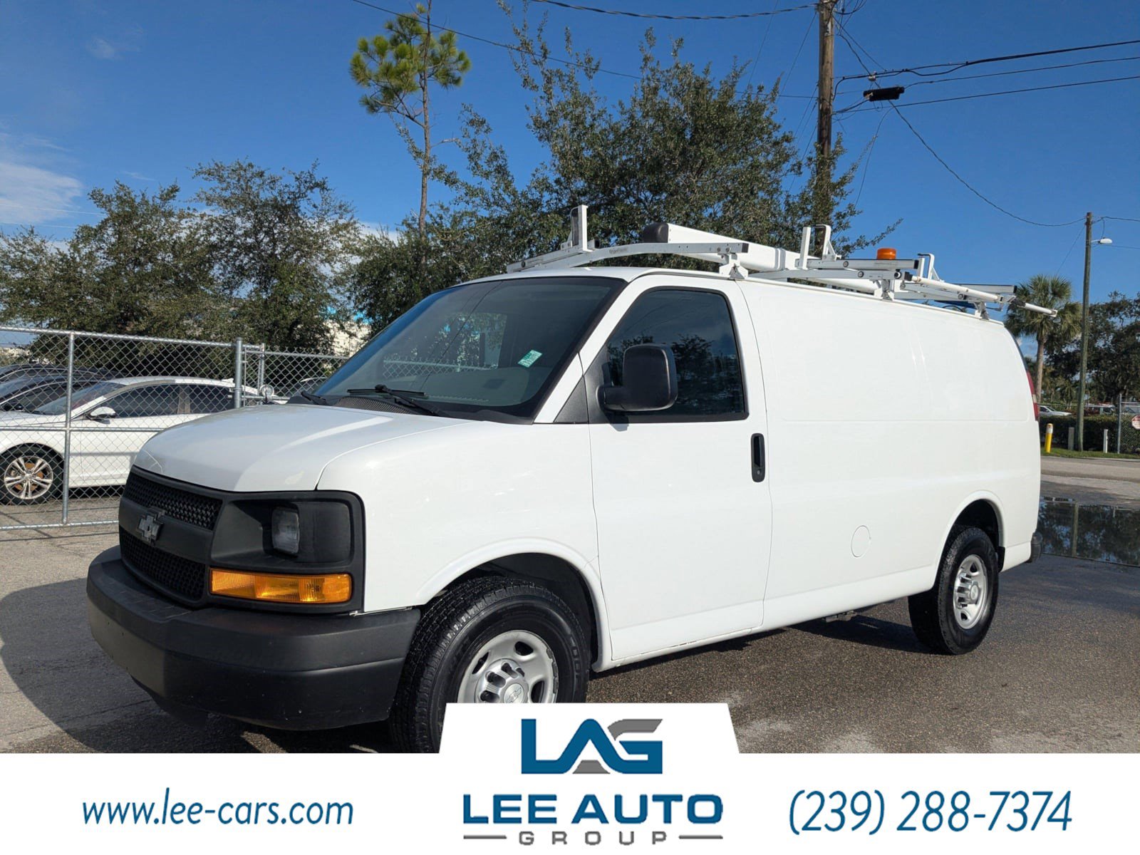 Used 2015 Chevrolet Express 2500 image 7
