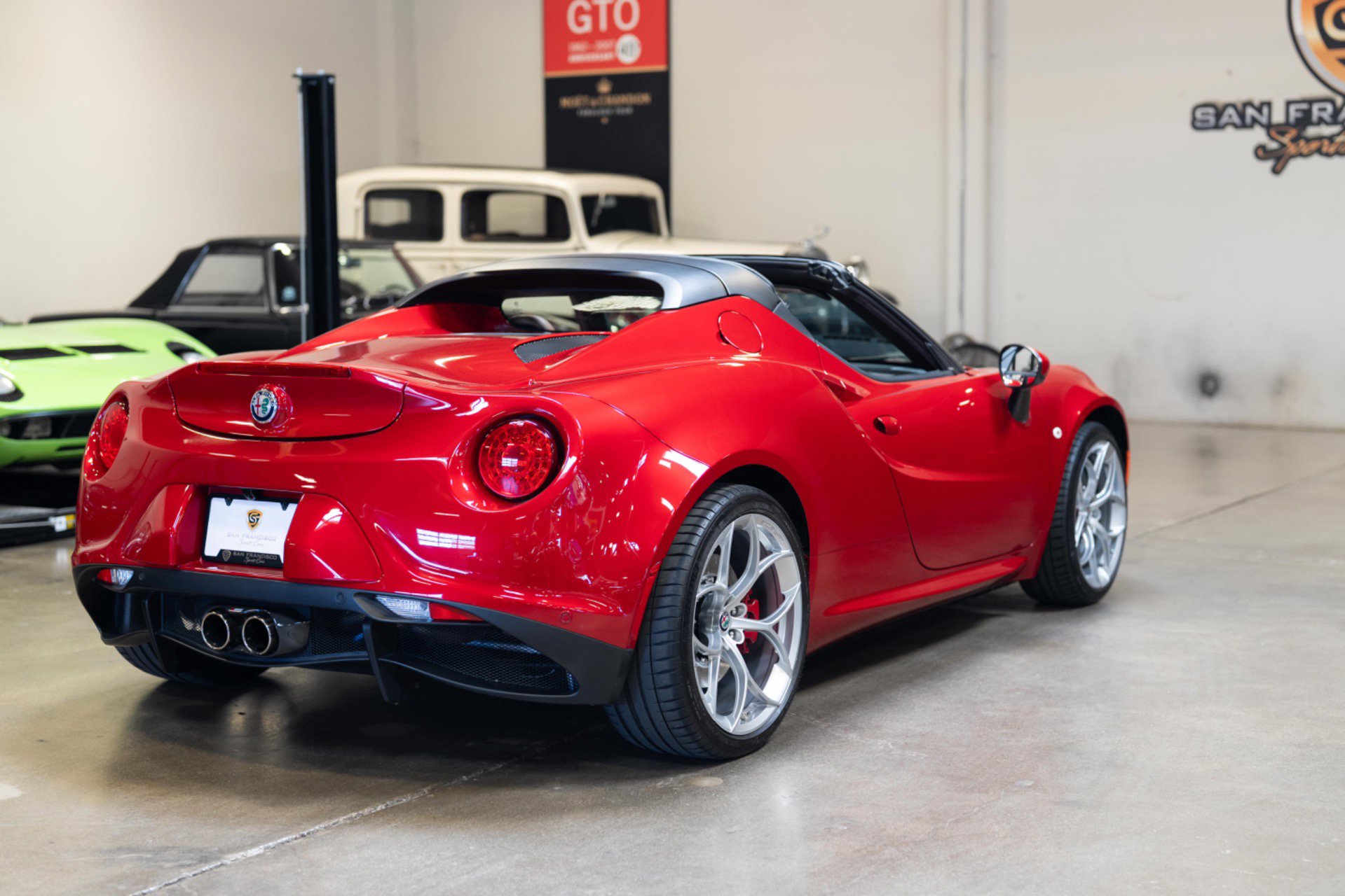 Used 2018 Alfa Romeo 4C Spider w/ Convenience Group - Spider image 12
