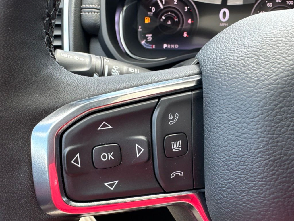 New 2026 RAM 2500 Laramie AWD/4WD image 17