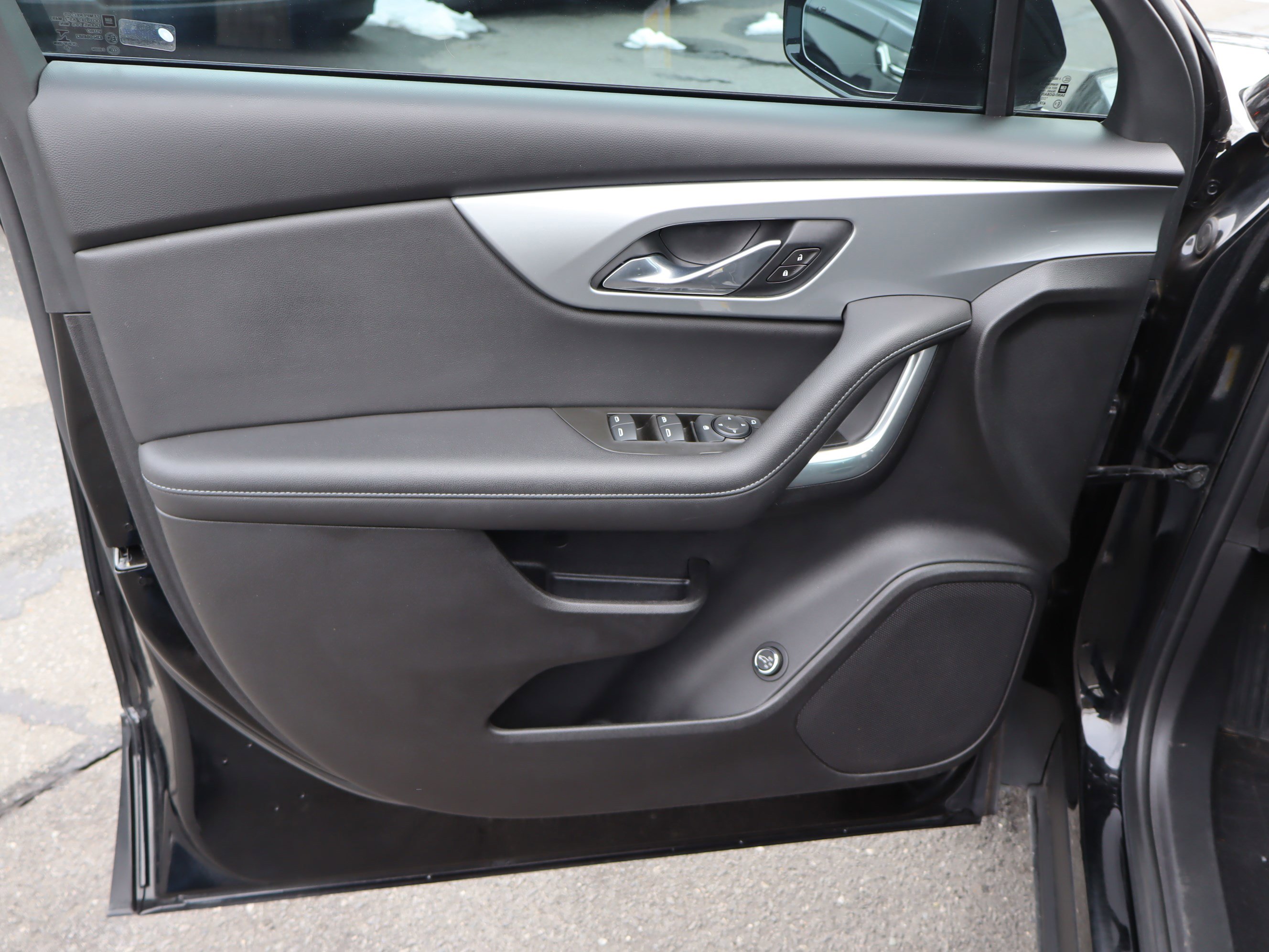 Used 2020 Chevrolet Blazer LT image 15