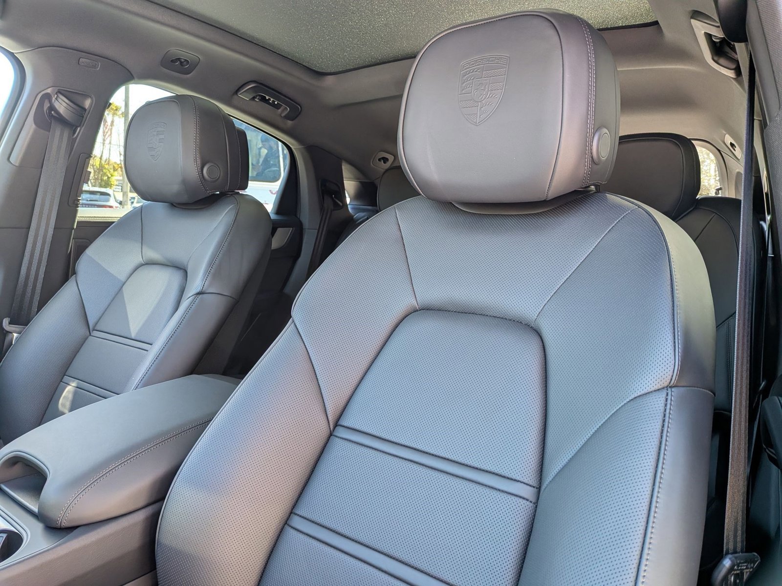 New 2026 Porsche Cayenne S image 5