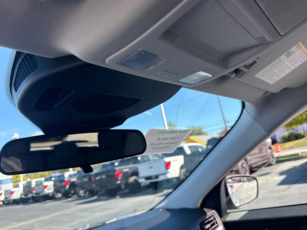 Used 2022 Ford Escape SE w/ Convenience Package image 44