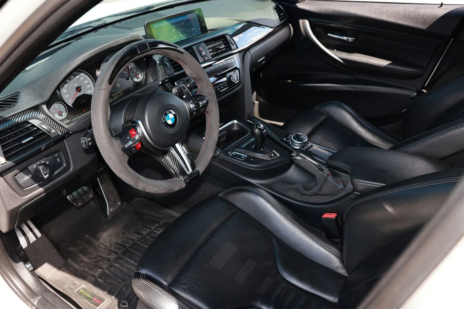 Used 2015 BMW M3 RWD image 19