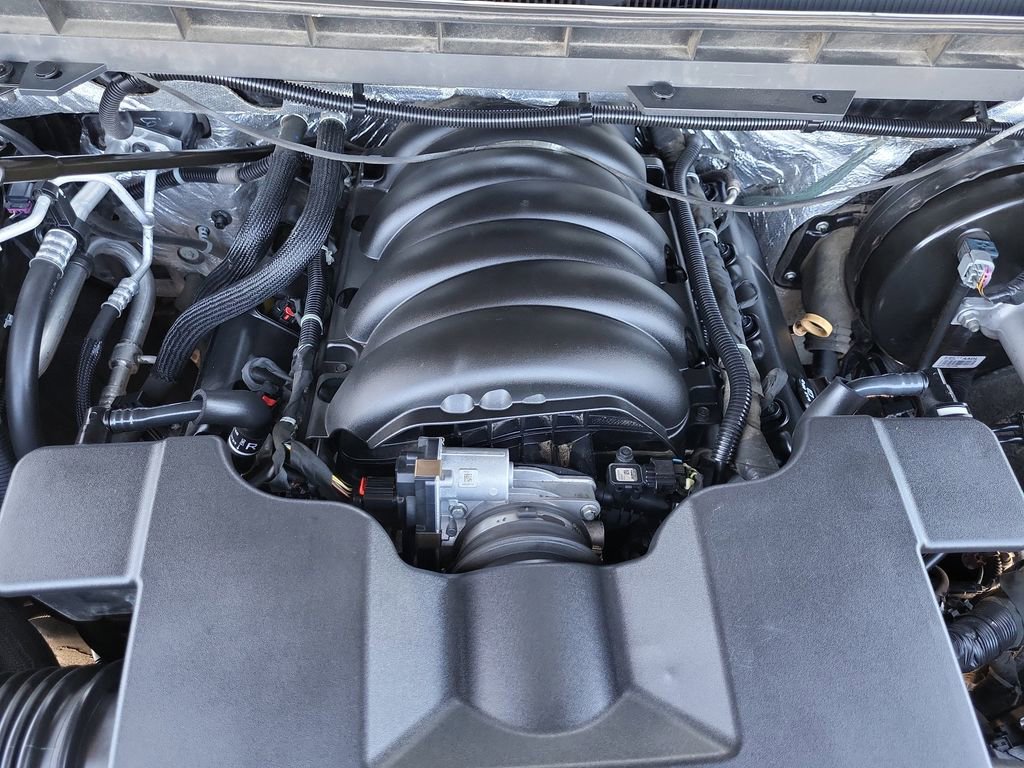 Used 2018 Chevrolet Silverado 1500 LT w/ All Star Edition AWD/4WD image 14