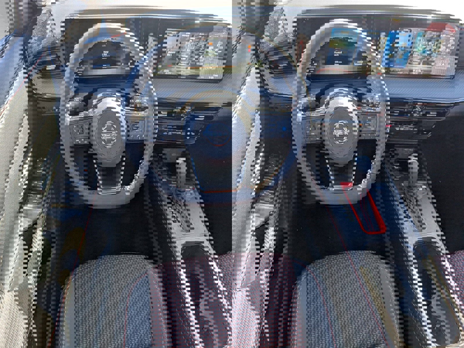 New 2026 Nissan Kicks SR w/ SR Premium Package image 8