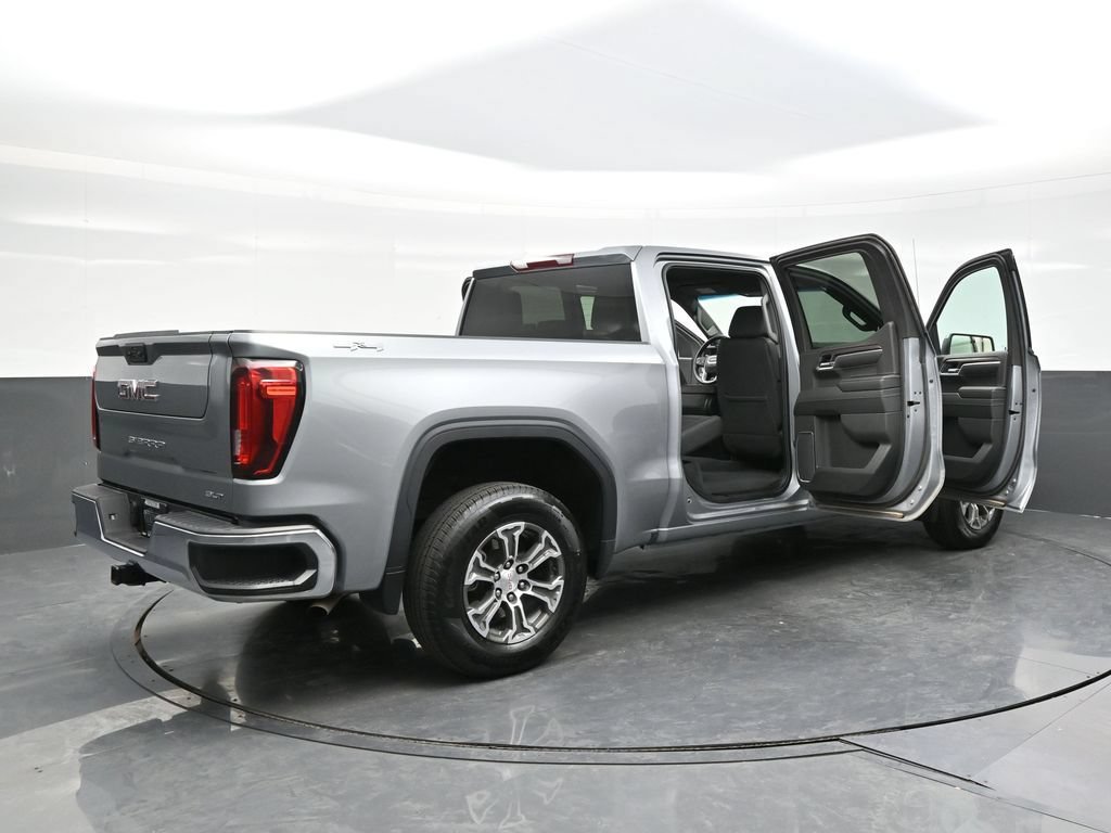 Used 2025 GMC Sierra 1500 SLT AWD/4WD image 48
