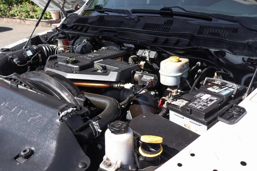 Used 2015 RAM 2500 Longhorn w/ Convenience Group AWD/4WD image 12