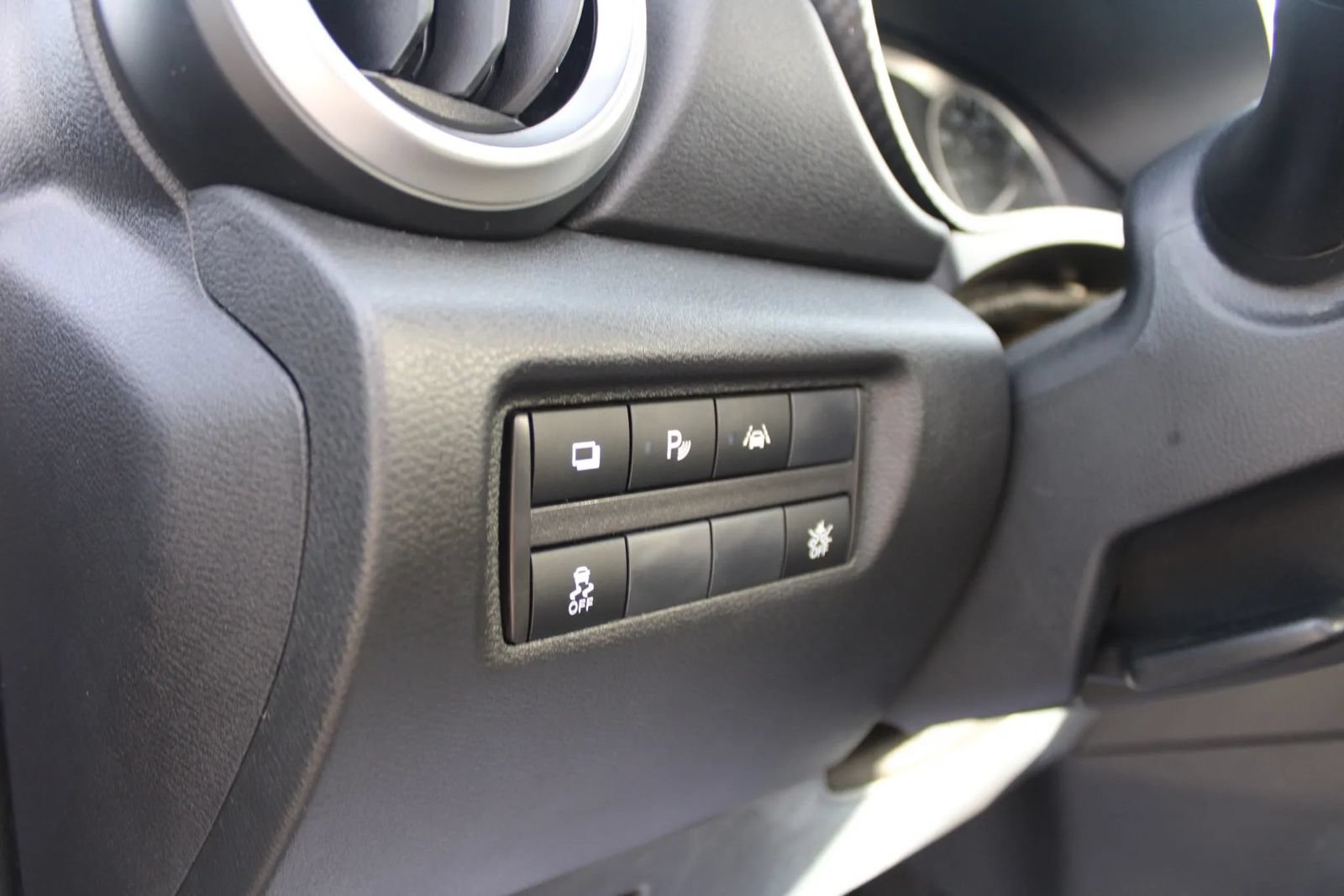 Used 2025 Nissan Versa S w/ S Plus Package FWD image 19