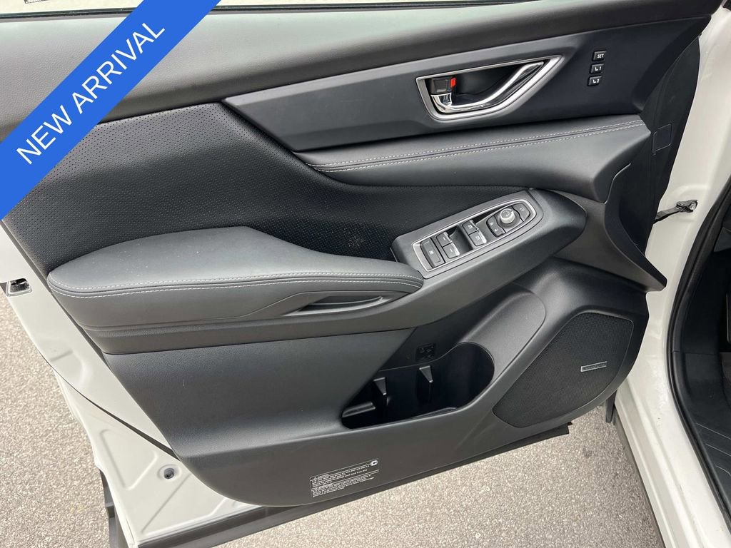 Used 2023 Subaru Ascent Limited w/ Technology Package image 28