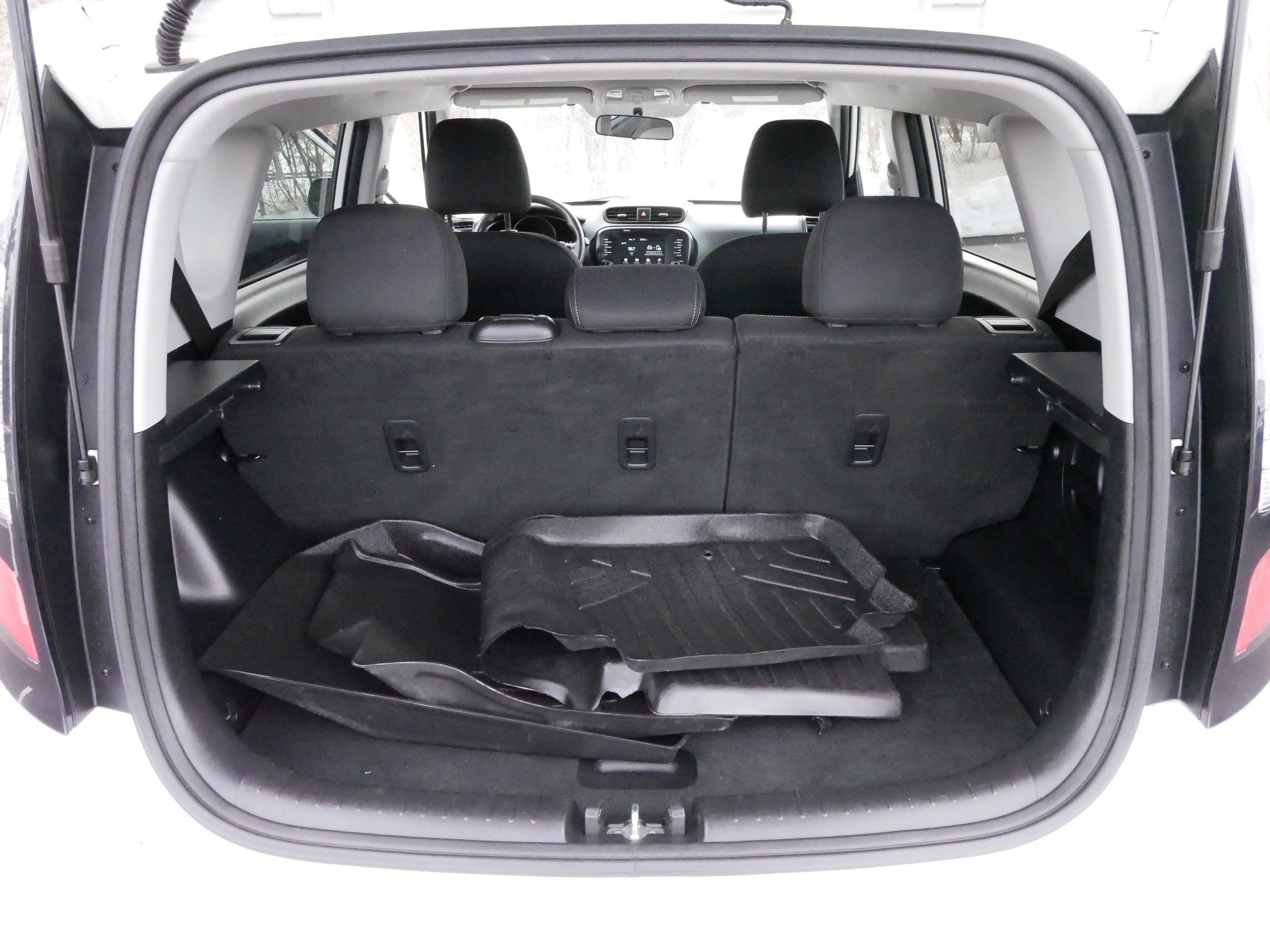 Used 2018 Kia Soul + image 18